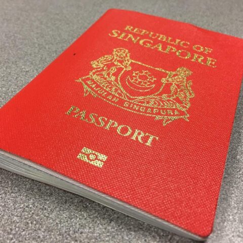 Паспорт Сингапура занимает второе место в мировом рейтинге