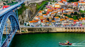 В Португалии покупка двух вилл впервые оплачена криптовалютой